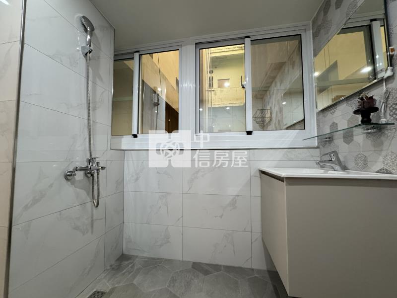 市中心翻新美三房A房屋室內格局與周邊環境