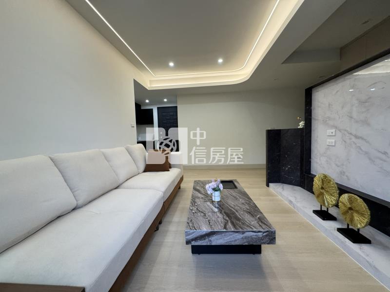 市中心翻新美三房A房屋室內格局與周邊環境