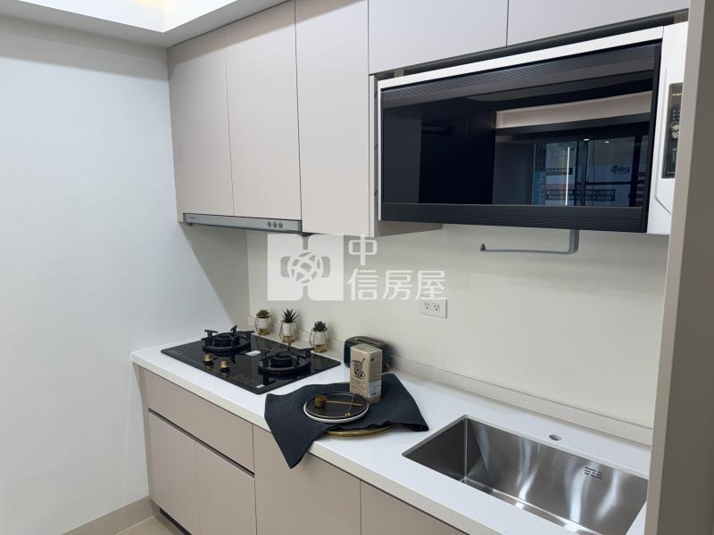 市中心翻新美三房B房屋室內格局與周邊環境