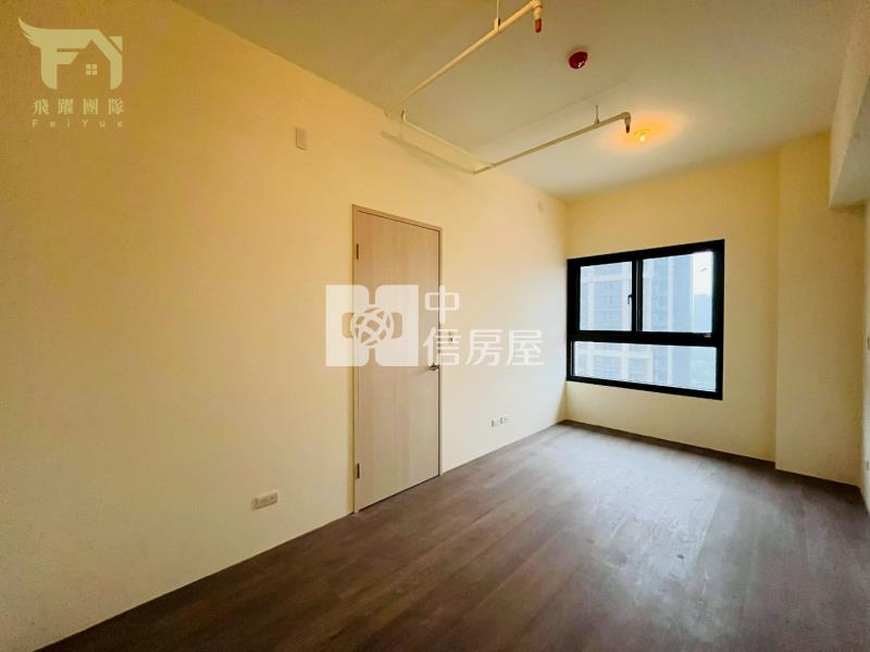 青埔A18*美術水公園*高樓景觀兩房平車房屋室內格局與周邊環境