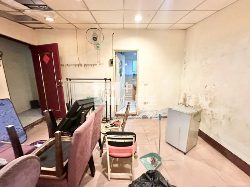 中壢後站東興國中稀有1樓房屋室內格局與周邊環境