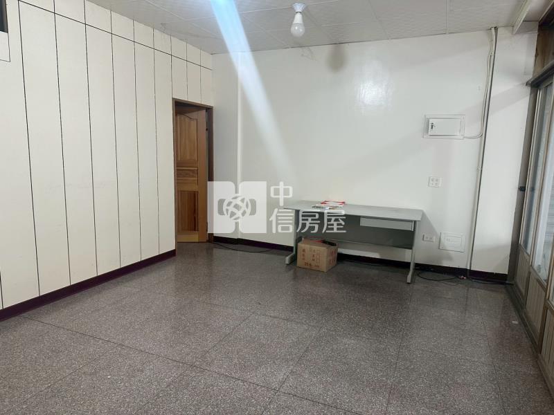 虎尾若瑟醫院賺錢金店面房屋室內格局與周邊環境