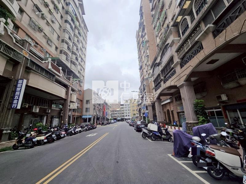 文藻薇納斯高樓景觀戶房屋室內格局與周邊環境