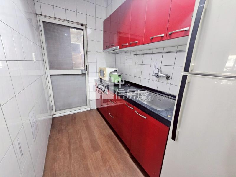 文藻薇納斯高樓景觀戶房屋室內格局與周邊環境