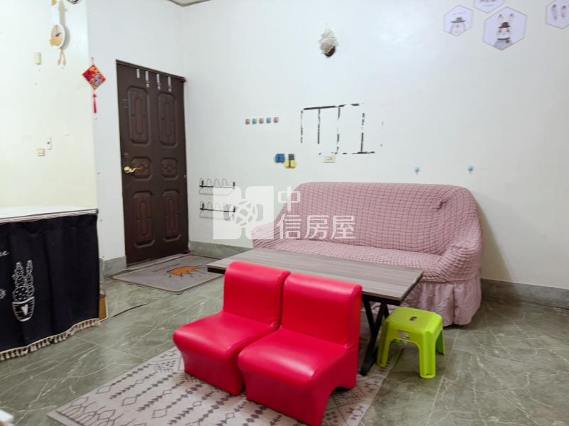 近長勝營區｜舒適2樓｜低總價成家首選｜房屋室內格局與周邊環境