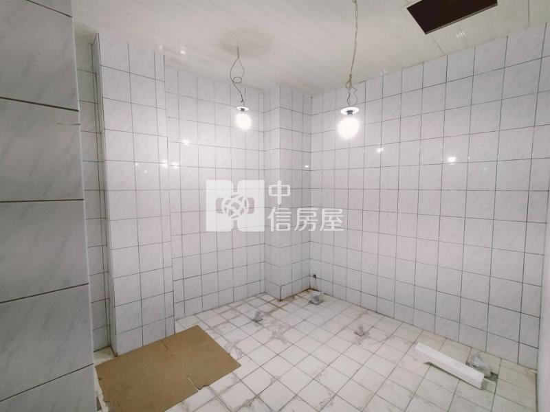 ●東明路百坪開放空間房屋室內格局與周邊環境