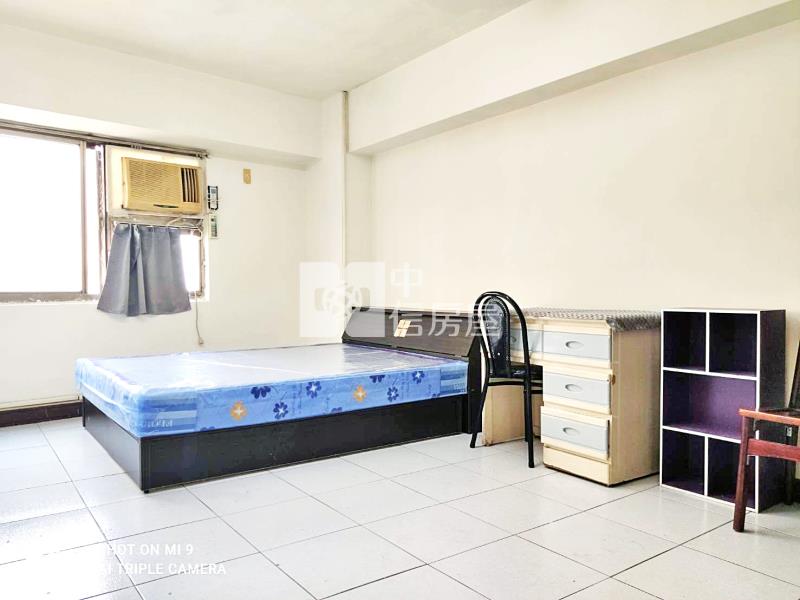 中醫商圈整層4套房房屋室內格局與周邊環境