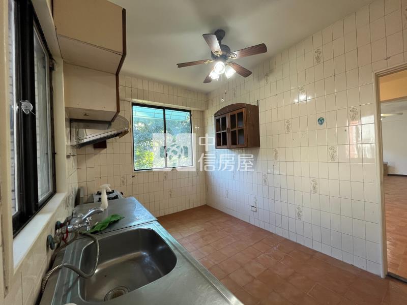 陽光山林庭院別墅房屋室內格局與周邊環境