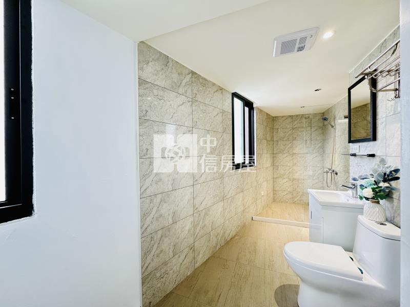 寓見幸福4A全新整理10套房附平車房屋室內格局與周邊環境