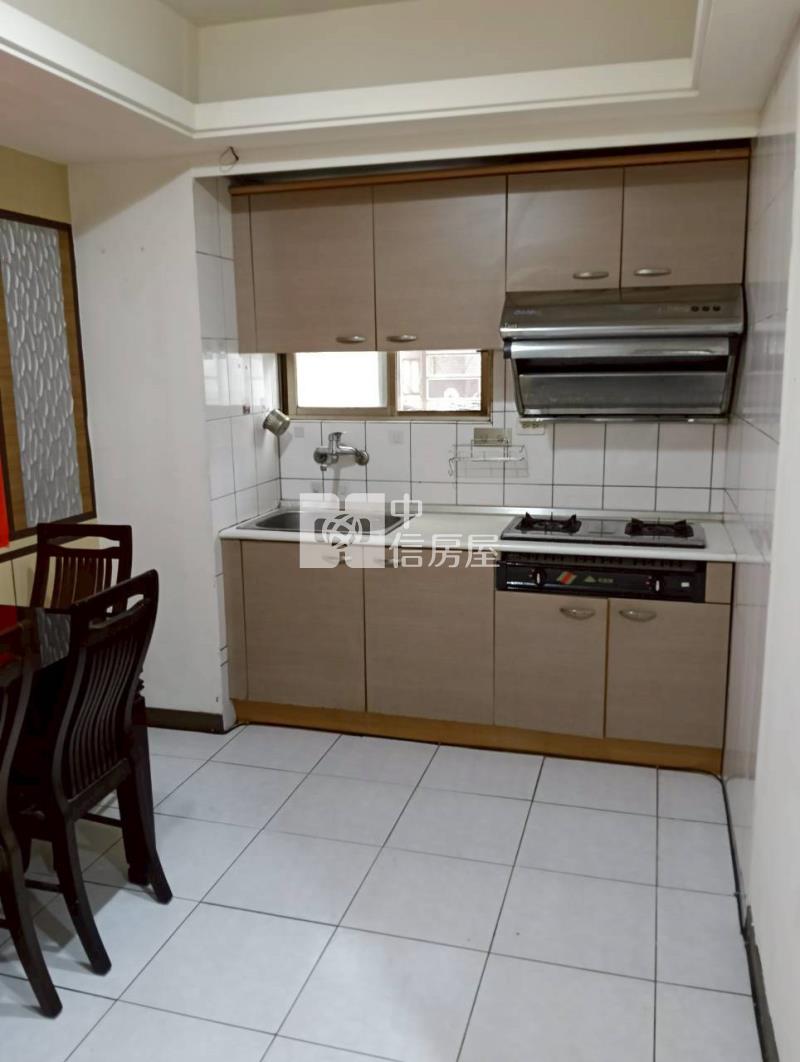 慈園華廈房屋室內格局與周邊環境