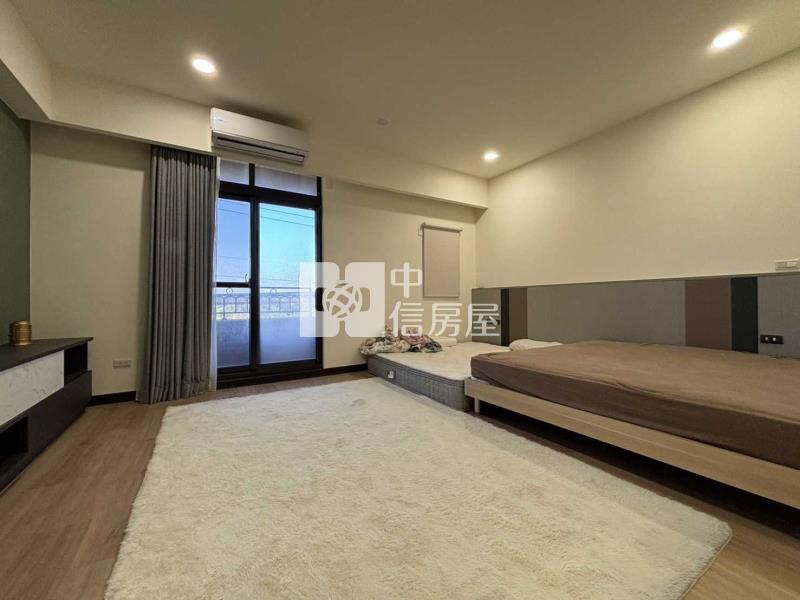 近青埔七房電梯別墅房屋室內格局與周邊環境