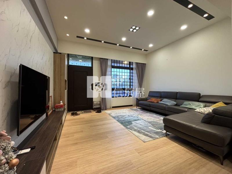 近青埔七房電梯別墅房屋室內格局與周邊環境