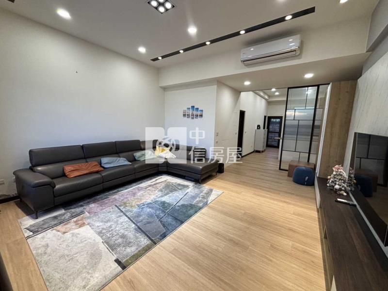 近青埔七房電梯別墅房屋室內格局與周邊環境