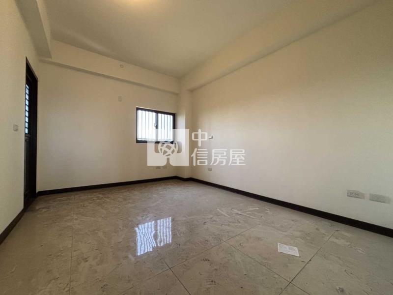 近青埔七房電梯別墅房屋室內格局與周邊環境