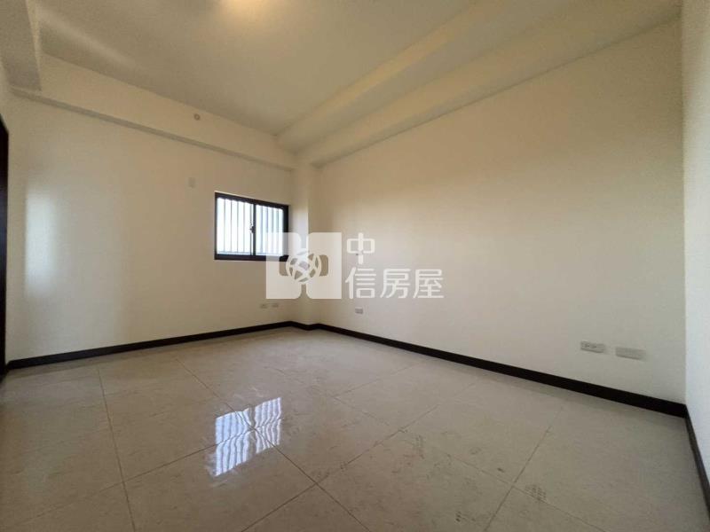 近青埔七房電梯別墅房屋室內格局與周邊環境