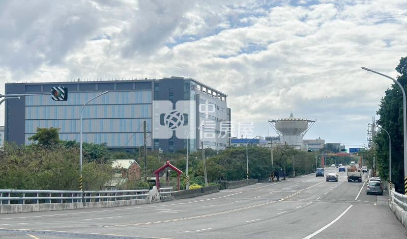 近科工區都內方正農地房屋室內格局與周邊環境