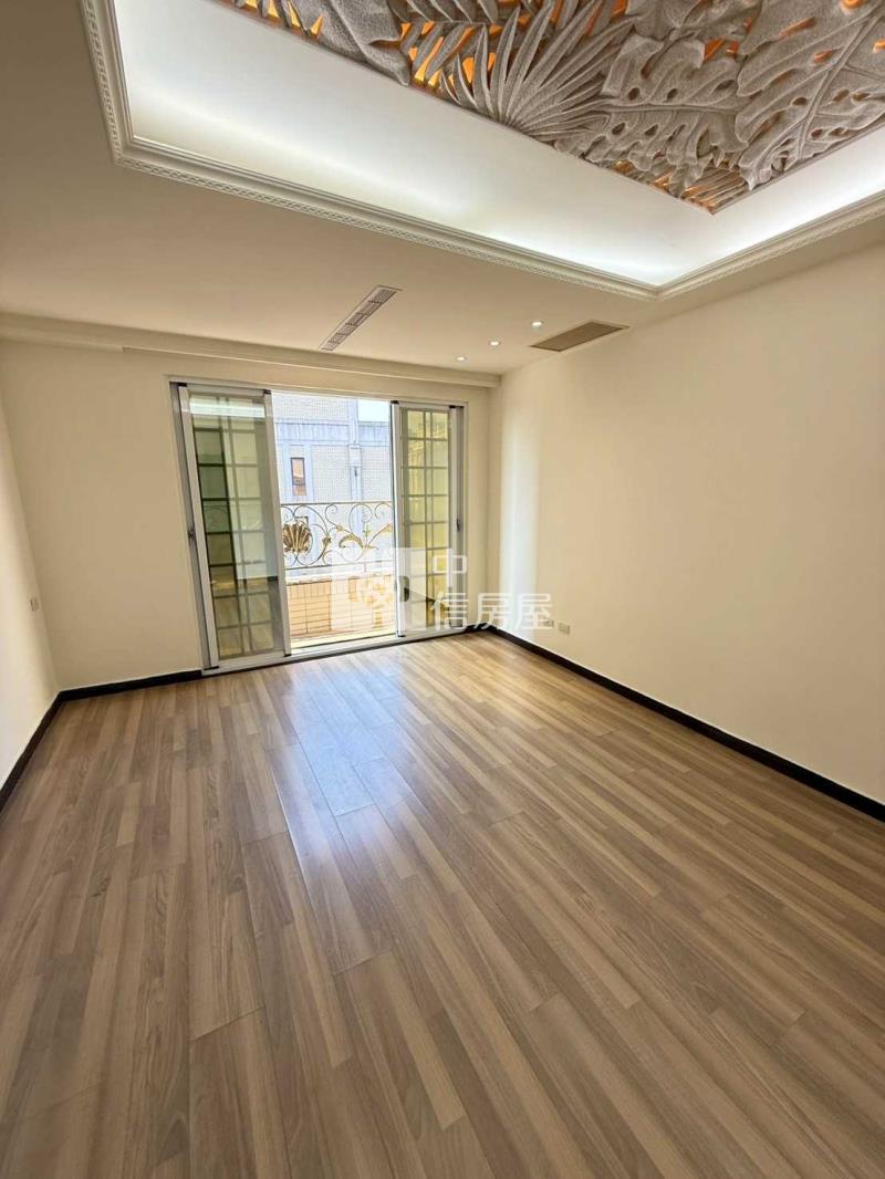 大溪埔頂公園旁超值店面別墅房屋室內格局與周邊環境