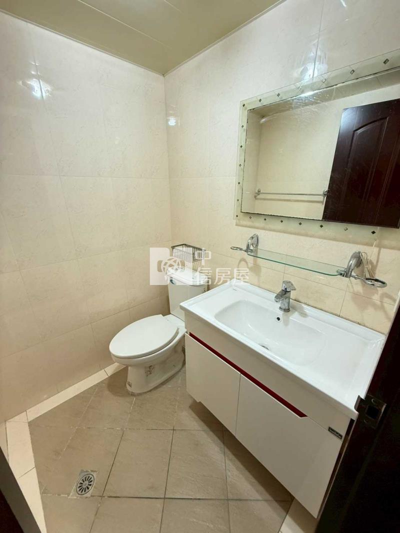 大溪埔頂公園旁超值店面別墅房屋室內格局與周邊環境