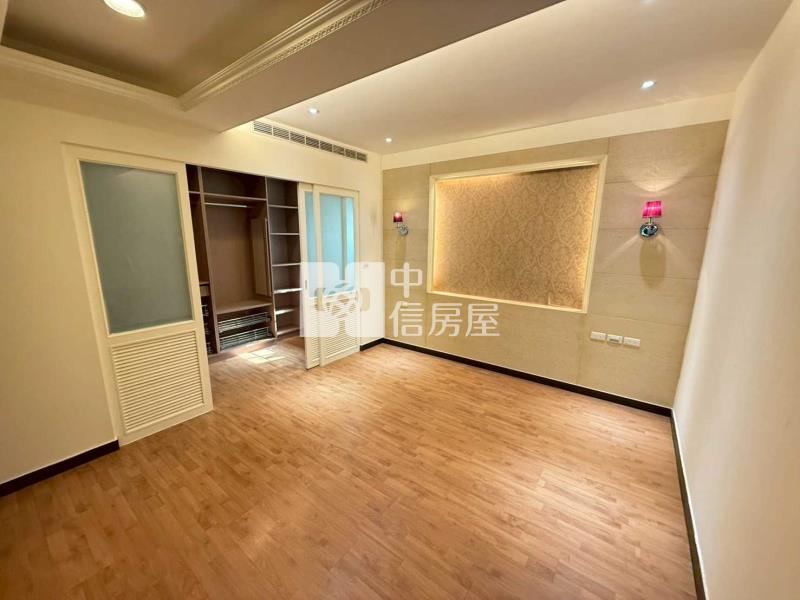 大溪埔頂公園旁超值店面別墅房屋室內格局與周邊環境