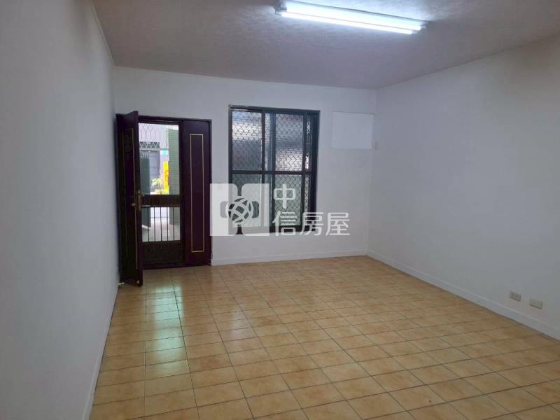 近文南公園傳統孝親車墅房屋室內格局與周邊環境