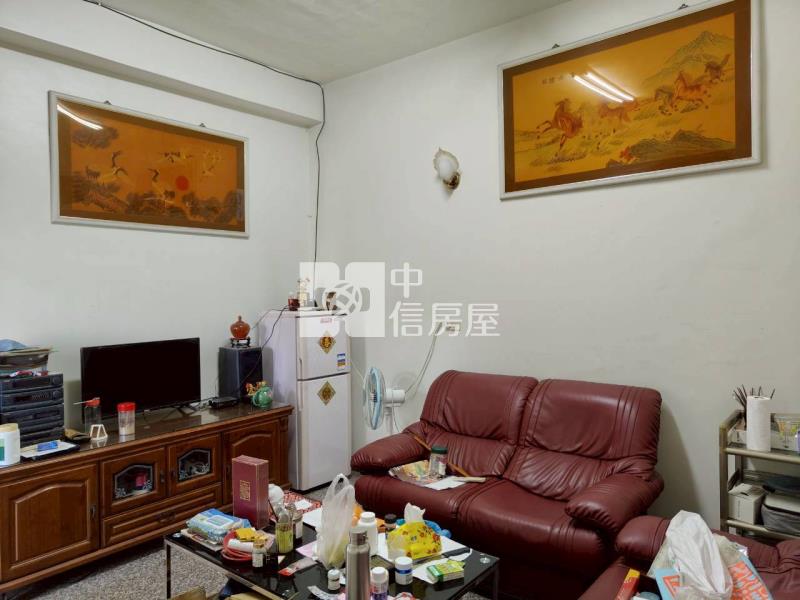 新市區三角窗大地坪黃金透天住店房屋室內格局與周邊環境