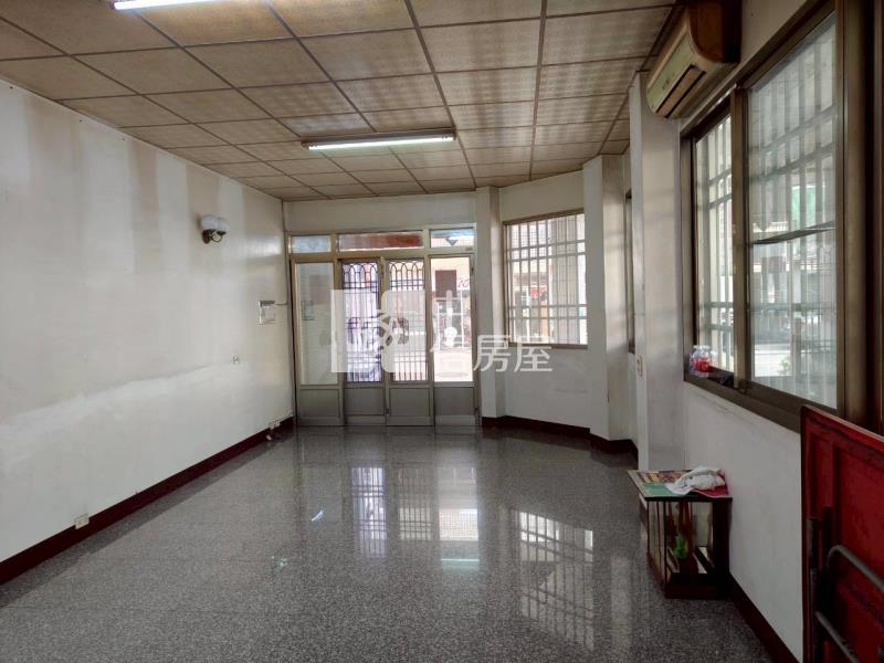 新市區三角窗大地坪黃金透天住店房屋室內格局與周邊環境