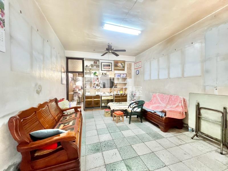 慈明高中旁低總價透天房屋室內格局與周邊環境