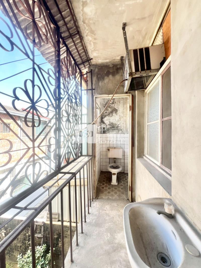 慈明高中旁低總價透天房屋室內格局與周邊環境