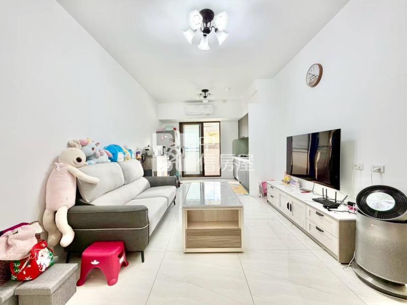 569-專約芳彬撰露台戶★中信愛的團隊★房屋室內格局與周邊環境