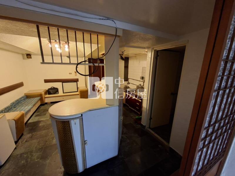 7J38萬國大廈港岸景觀套房房屋室內格局與周邊環境