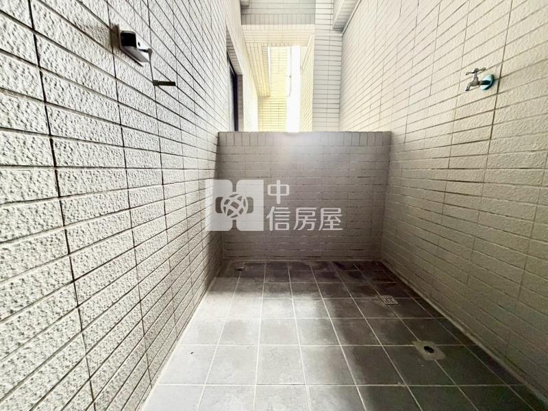 昌祐大薪計劃全新四改三房一樓挑高戶雙平車房屋室內格局與周邊環境