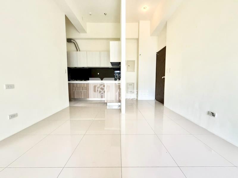 昌祐大薪計劃全新四改三房一樓挑高戶雙平車房屋室內格局與周邊環境