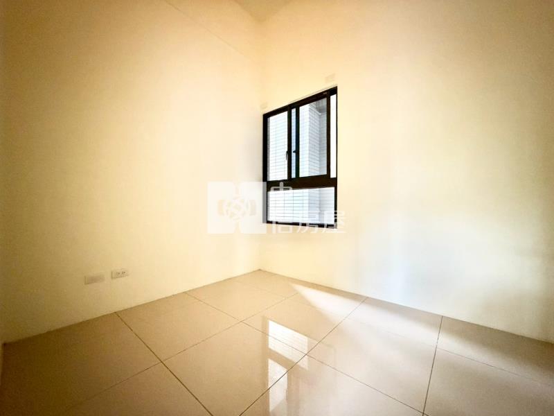 昌祐大薪計劃全新四改三房一樓挑高戶雙平車房屋室內格局與周邊環境