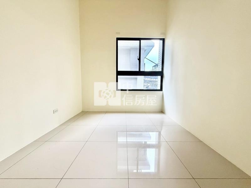 昌祐大薪計劃全新四改三房一樓挑高戶雙平車房屋室內格局與周邊環境