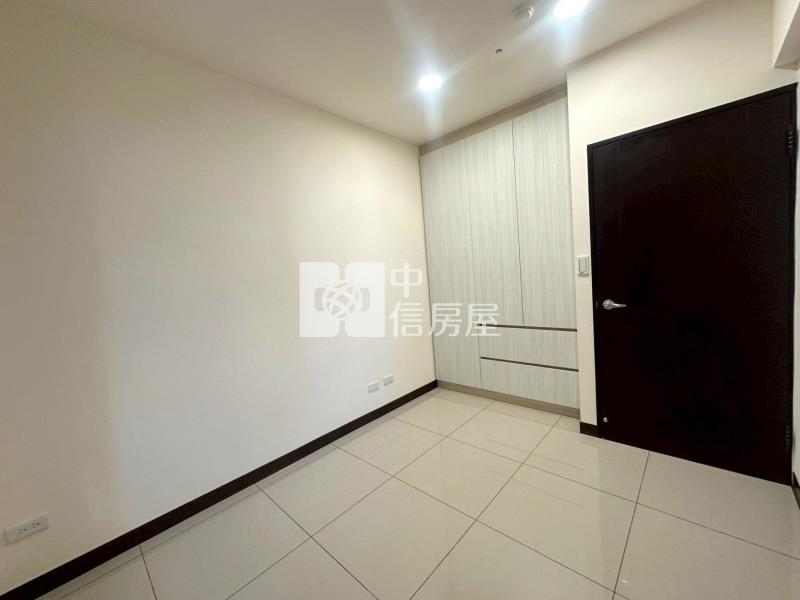 北區全新未住三房平車精裝戶房屋室內格局與周邊環境