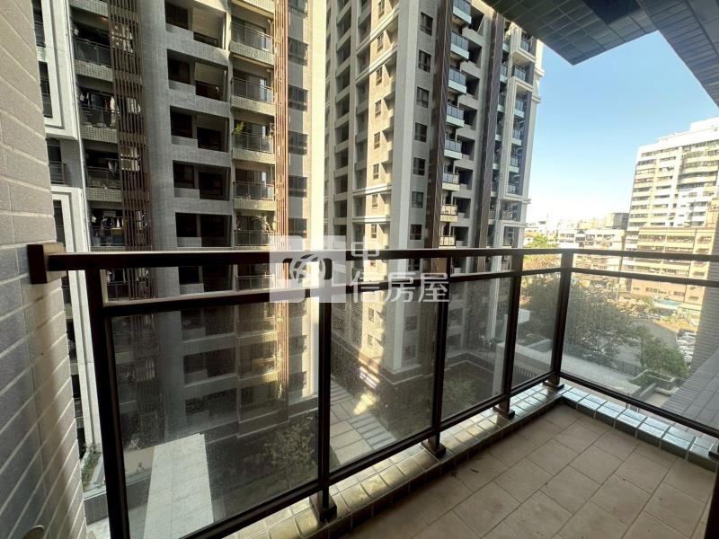 北區全新未住三房平車精裝戶房屋室內格局與周邊環境