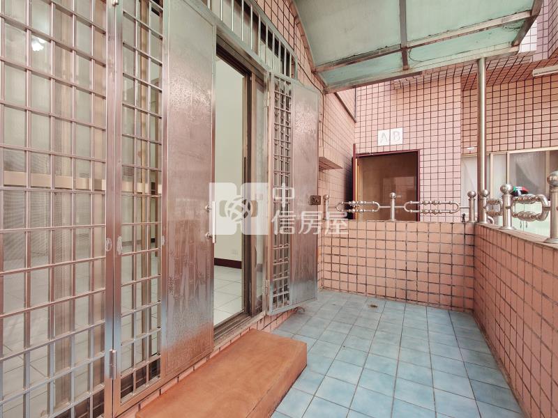 誠洲太平挑高三房房屋室內格局與周邊環境