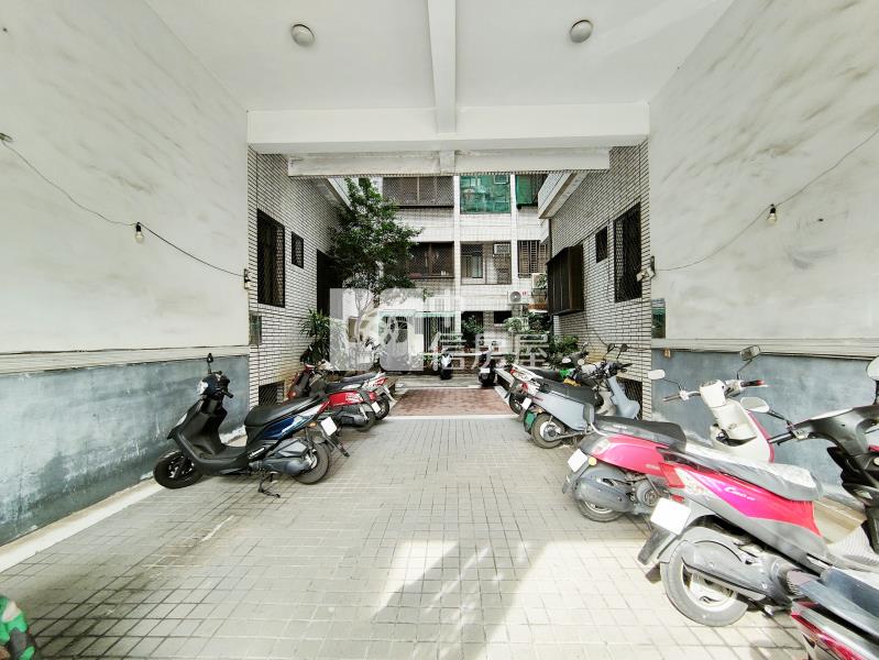 北平商圈低總3房捷運宅房屋室內格局與周邊環境