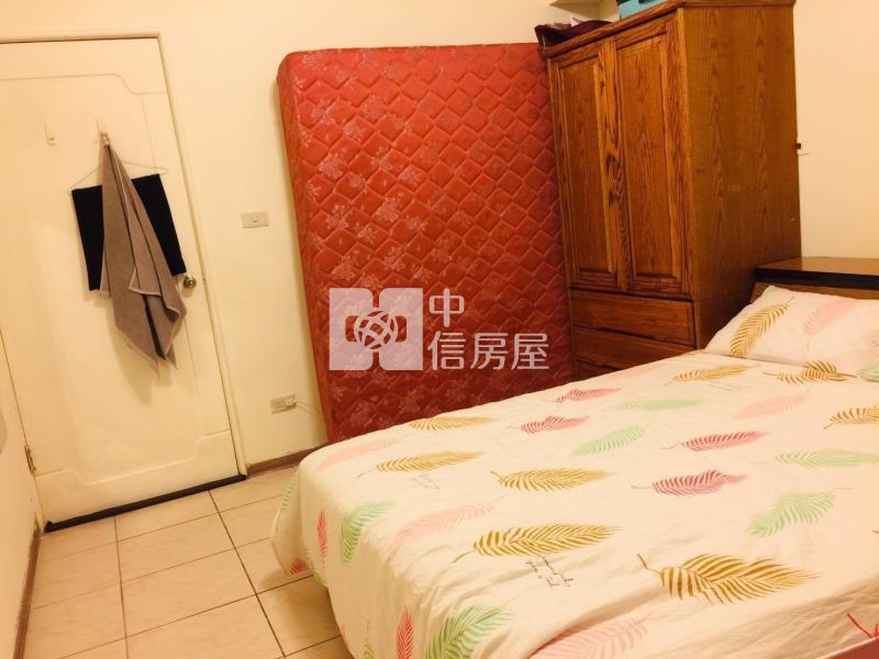 伊勢丹名人道大套房房屋室內格局與周邊環境