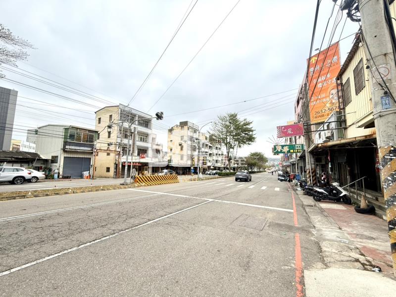 沙鹿弘光科技大學溫馨成家美墅房屋室內格局與周邊環境