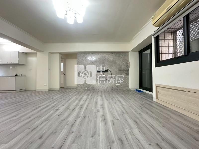 文心中清捷運站全新整理大三房房屋室內格局與周邊環境