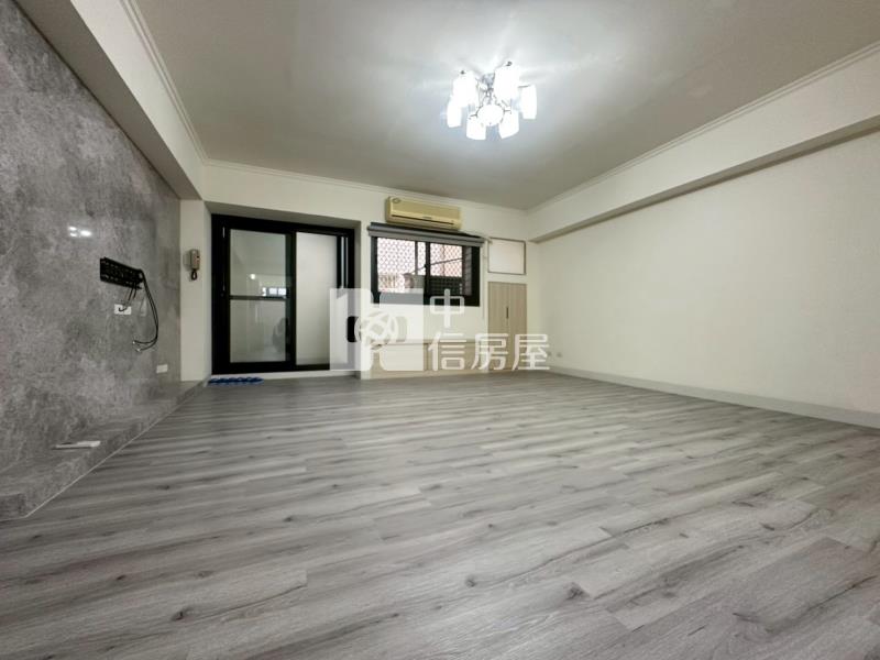 文心中清捷運站全新整理大三房房屋室內格局與周邊環境