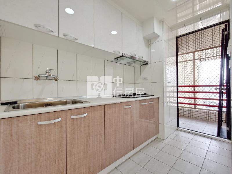 長億甜蜜蜜高樓三房房屋室內格局與周邊環境