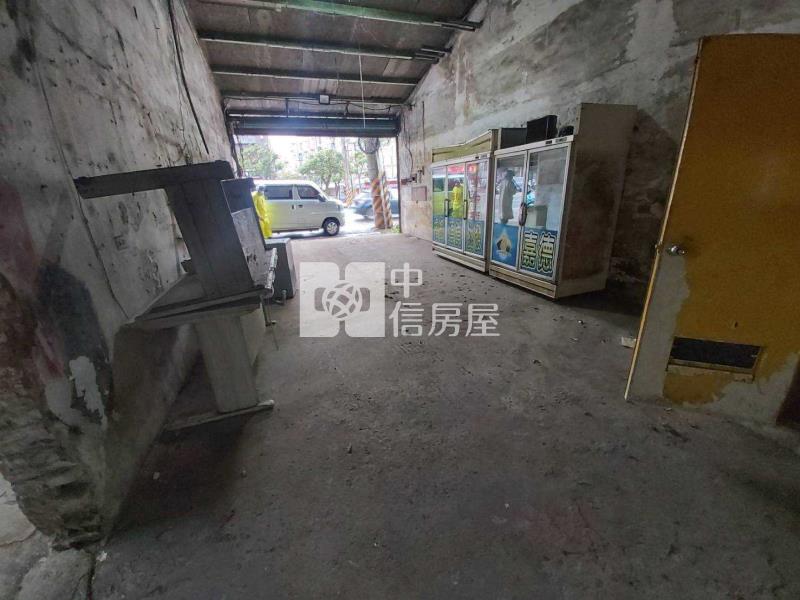 大溪市區稀有雙店面房屋室內格局與周邊環境