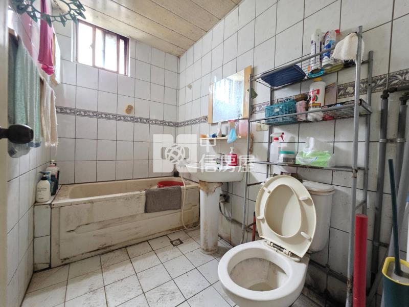 平南國中旁邊間透天房屋室內格局與周邊環境