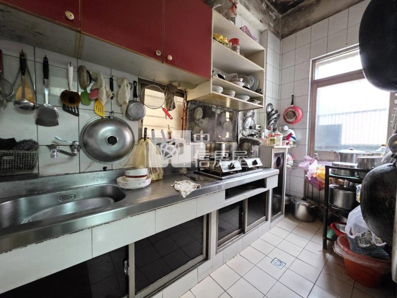 平南國中旁邊間透天房屋室內格局與周邊環境