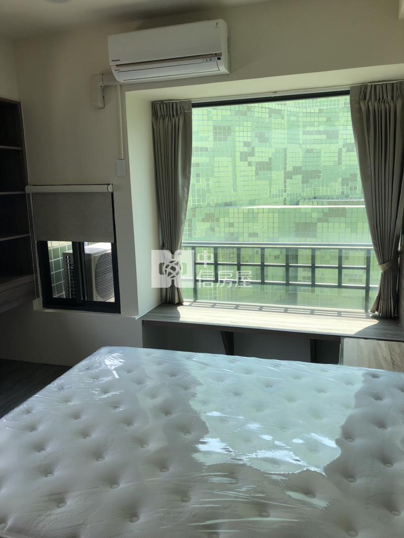 五期捷運旁次頂樓4房平車精裝戶房屋室內格局與周邊環境