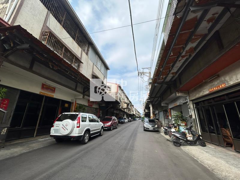 大里8米路大面寬三照廠房房屋室內格局與周邊環境