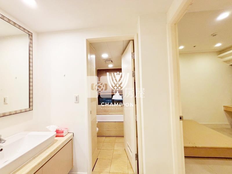 城上城雅閣玄關二房+車位房屋室內格局與周邊環境