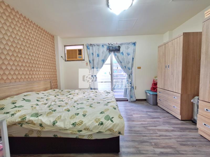 百年大鎮雙車位美墅房屋室內格局與周邊環境